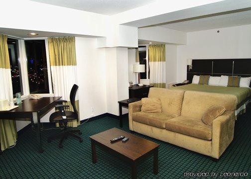 Niagara Plaza Hotel By Fairbridge Δωμάτιο φωτογραφία